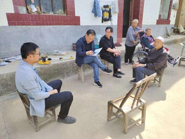 商洛最美法律明白人馬東海：用心為民解糾紛 當(dāng)好群眾解憂人(圖1)