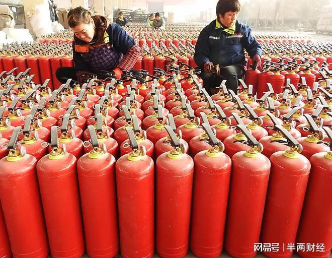 滅火器滅火毯火了網(wǎng)售消防器材良莠不齊下單前要驗“證”(圖2)