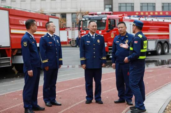 長春市消防救援支隊(duì)2024年整建制實(shí)戰(zhàn)化比武競(jìng)賽圓滿收官(圖1)