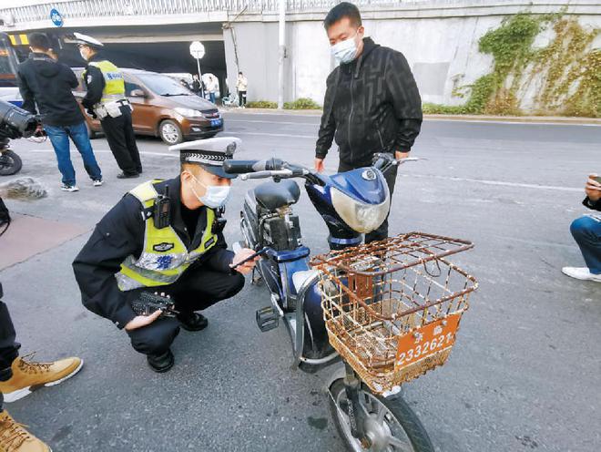 新規(guī)來(lái)了！電動(dòng)車新規(guī)11月起實(shí)施網(wǎng)友：建議電動(dòng)車也要考駕照(圖10)