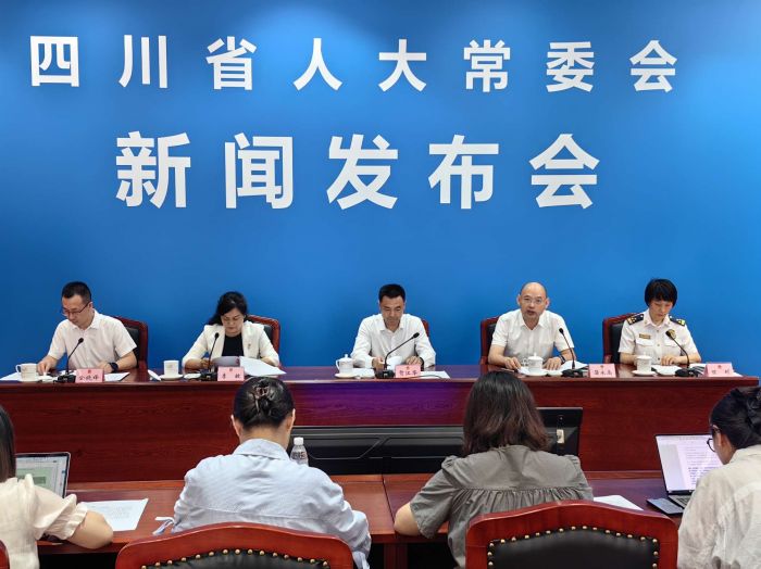 直擊發(fā)布會(huì)｜新修訂的《四川省消防條例》自11月1日起施行這些重點(diǎn)值得關(guān)注(圖1)