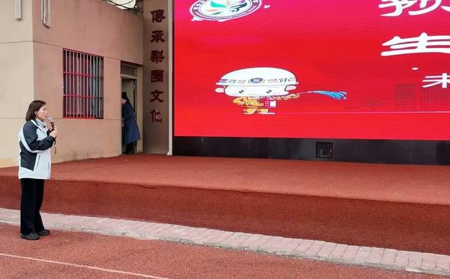 未央?yún)^(qū)大白楊小學(xué)開展2024年冬季消防安全演練(圖6)