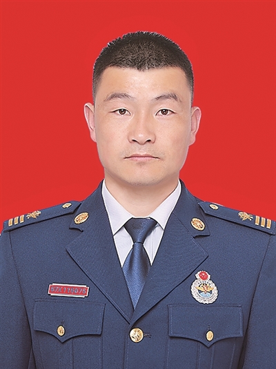 全國(guó)敬業(yè)奉獻(xiàn)模范候選人(圖5)