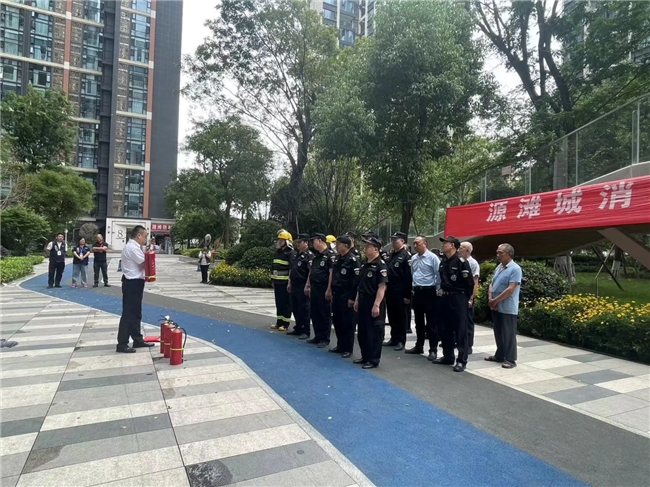 成都成華區(qū)華林社區(qū)2024年消防培訓、整治宣講與演練活動亮點紛呈(圖1)
