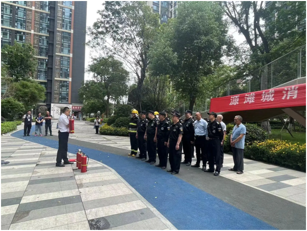 成都市成華區(qū)華林社區(qū)2024年消防培訓、整治宣講與演練活動亮點紛呈(圖2)