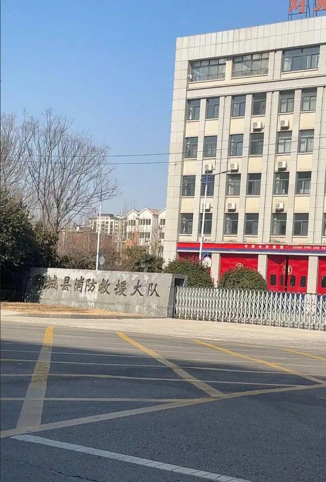 鄆城一小區(qū)被曝光！(圖11)