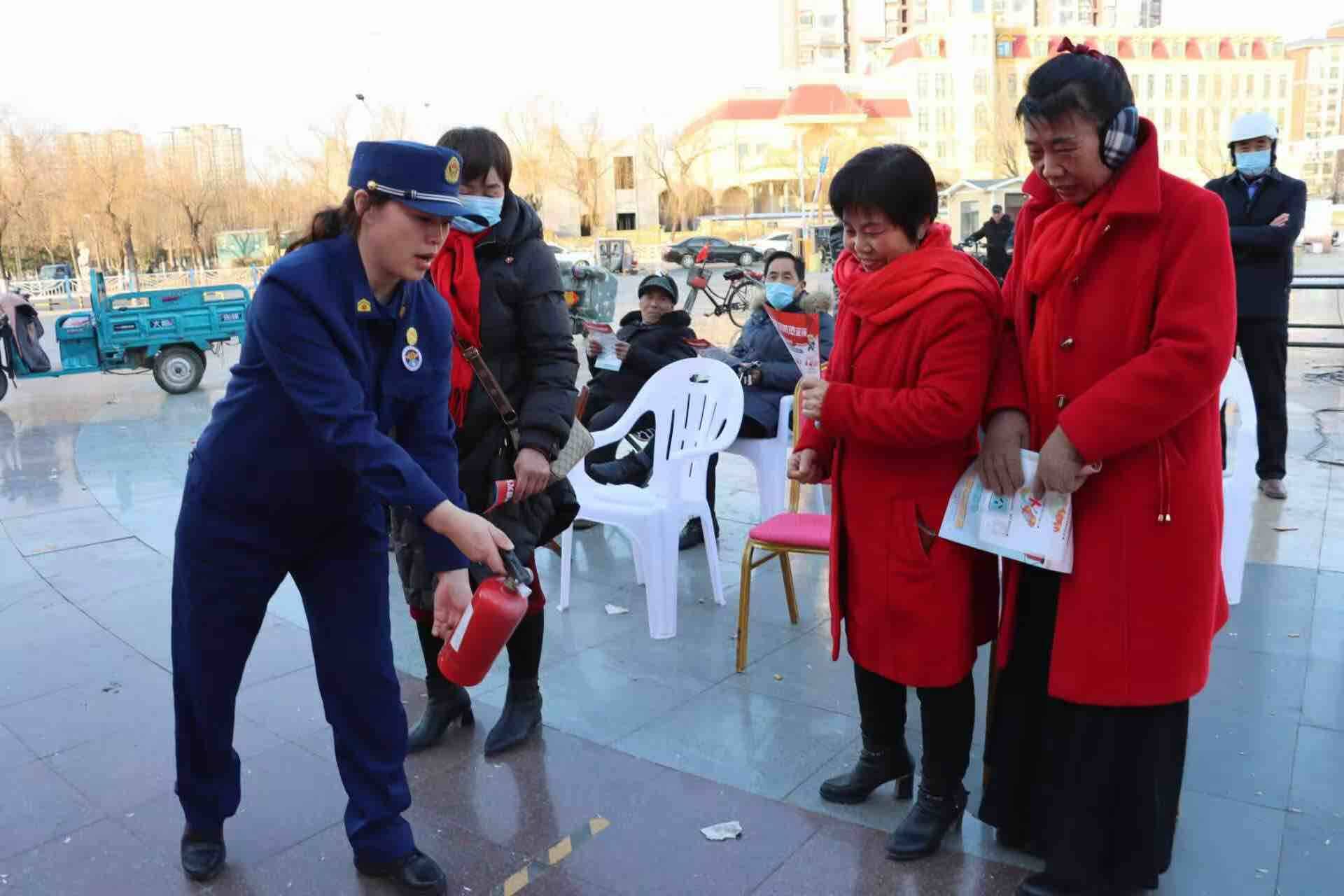 接地氣更聚人氣！“百姓身邊的消防課堂”(圖4)