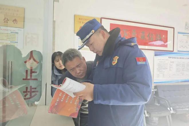 臨汾：點亮復產(chǎn)安全燈！全力筑牢易燃易爆場所“防火墻”(圖1)