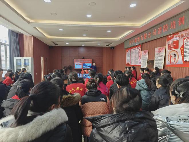 晉中消防：“敲門”送安全 聚焦人員密集場所全力構(gòu)筑安全防線！(圖3)